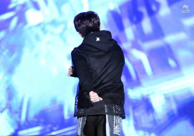 exo d.o do 都暻秀