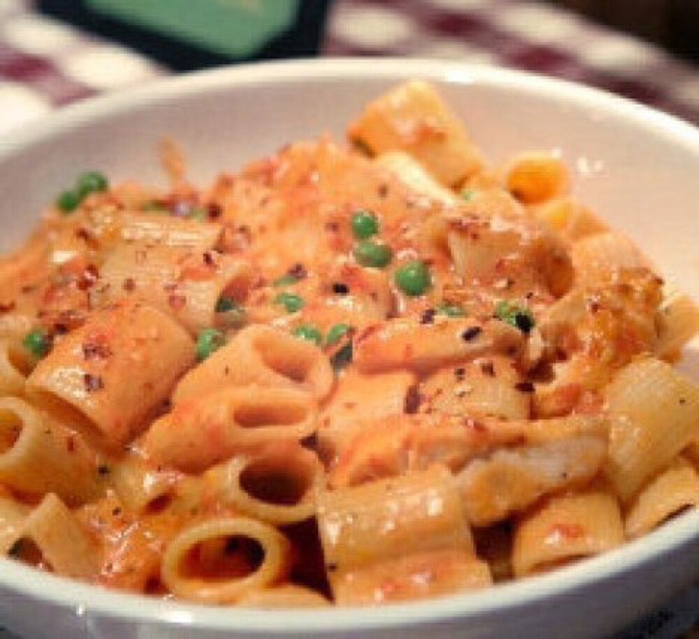 spicy chicken rigatoni