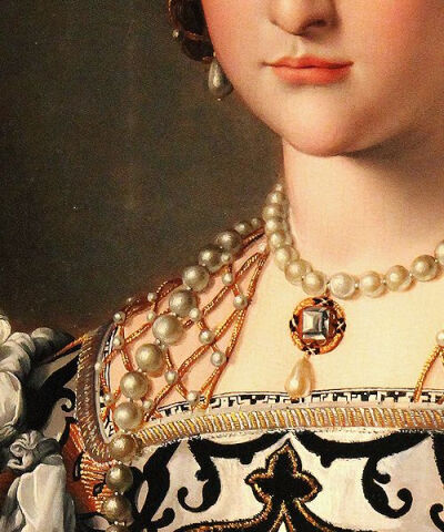 ➹Art Details➹Agnolo Bronzino - Eleonora da Toledo and Her Son, 1545-50, detail