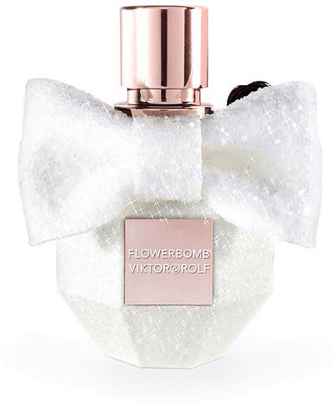 维果罗夫(Viktor&amp;amp;Rolf)Flowerbomb水晶版香水，这款香水绝对能给你带来圣诞的愉悦。瓶体镶有闪亮钻石，茶香、茉莉、兰花等带来独特香味。售价75英镑(约合744元人民币)。