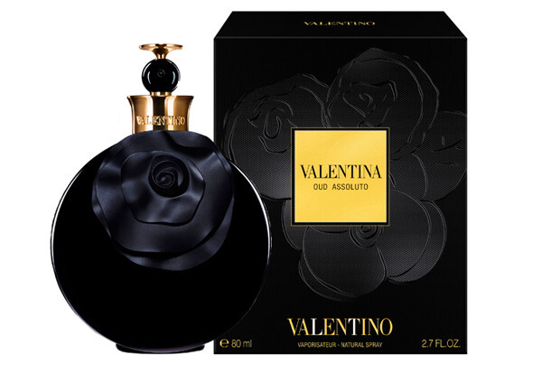 Valentino(华伦天奴)Valentina Assoluto香水，只在节假日发售限量版。 前调是大茴香、橙子花、藏红花和肉蔻;基调干木和奶油香草。此外，瓶身的设计也是无比华丽。售价90英镑(约合893元人民币)。