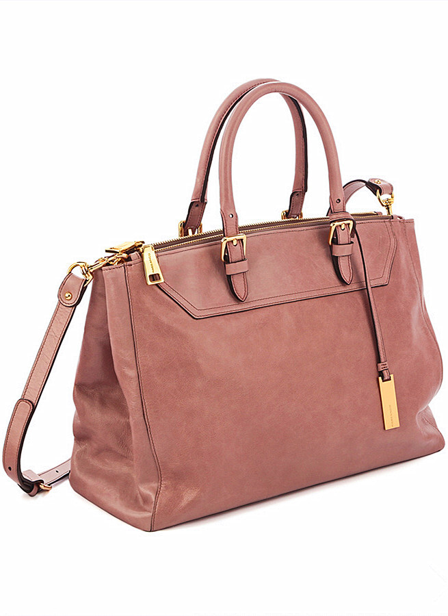 Rabeanco春夏Enchanted Tale系列手袋。