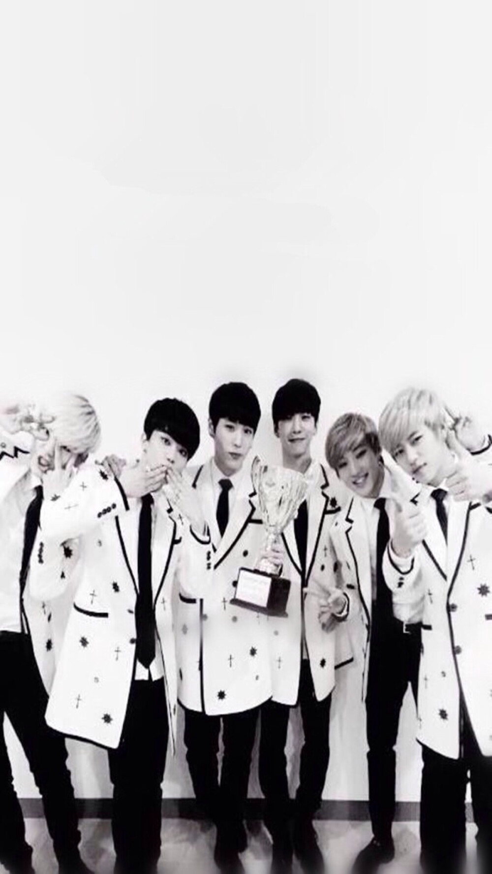 first 一位⁽⁽ ◟(∗ ˊωˋ ∗)◞ ⁾⁾