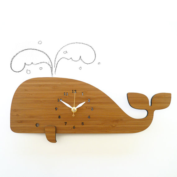 竹子制作的可爱钟表