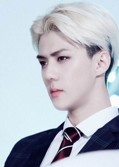 EXO 吴世勋 Sehun 汤汤上的图全都是业良！！！