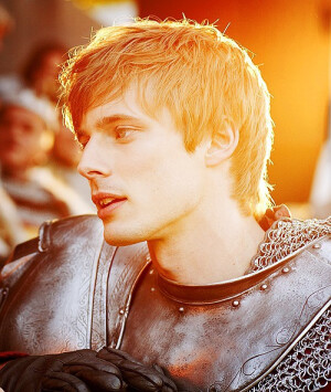 Merlin剧照 布莱德利·詹姆斯 Bradley James