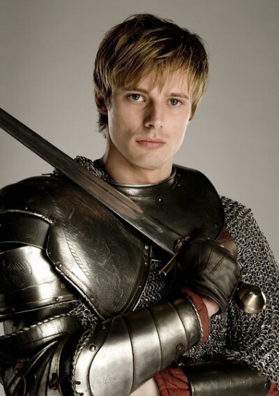 Merlin剧照 布莱德利·詹姆斯 Bradley James