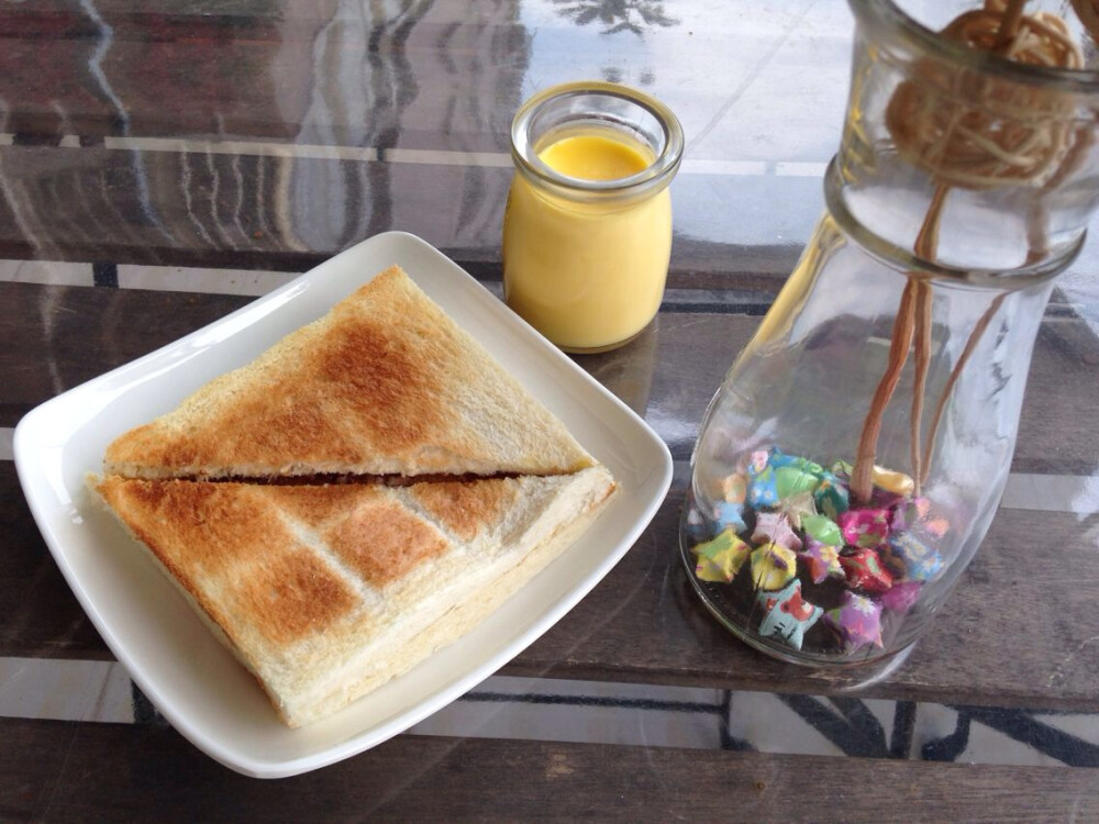 一份吐司，一份布丁，美味刚刚好！