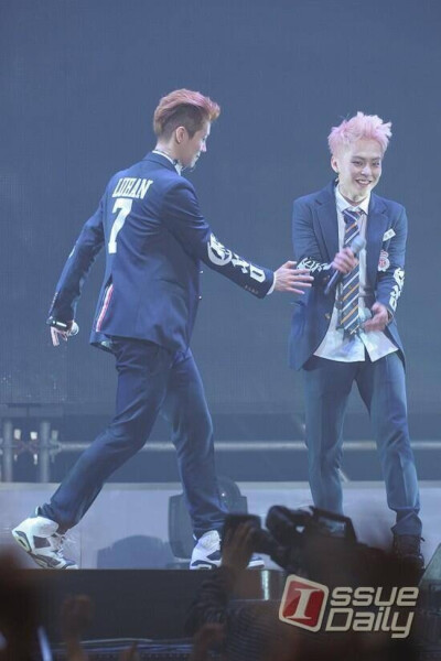 LUHAN XIUMIN