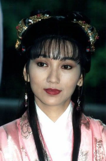 【那些古装戏里的美人】赵雅芝，饰演夏玉房/长乐公主《秦始皇和阿房女》。曦