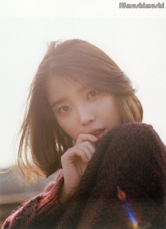 IU