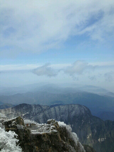 那美的不真实的风景