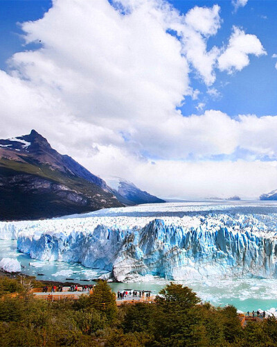 壮丽的冰川美景。