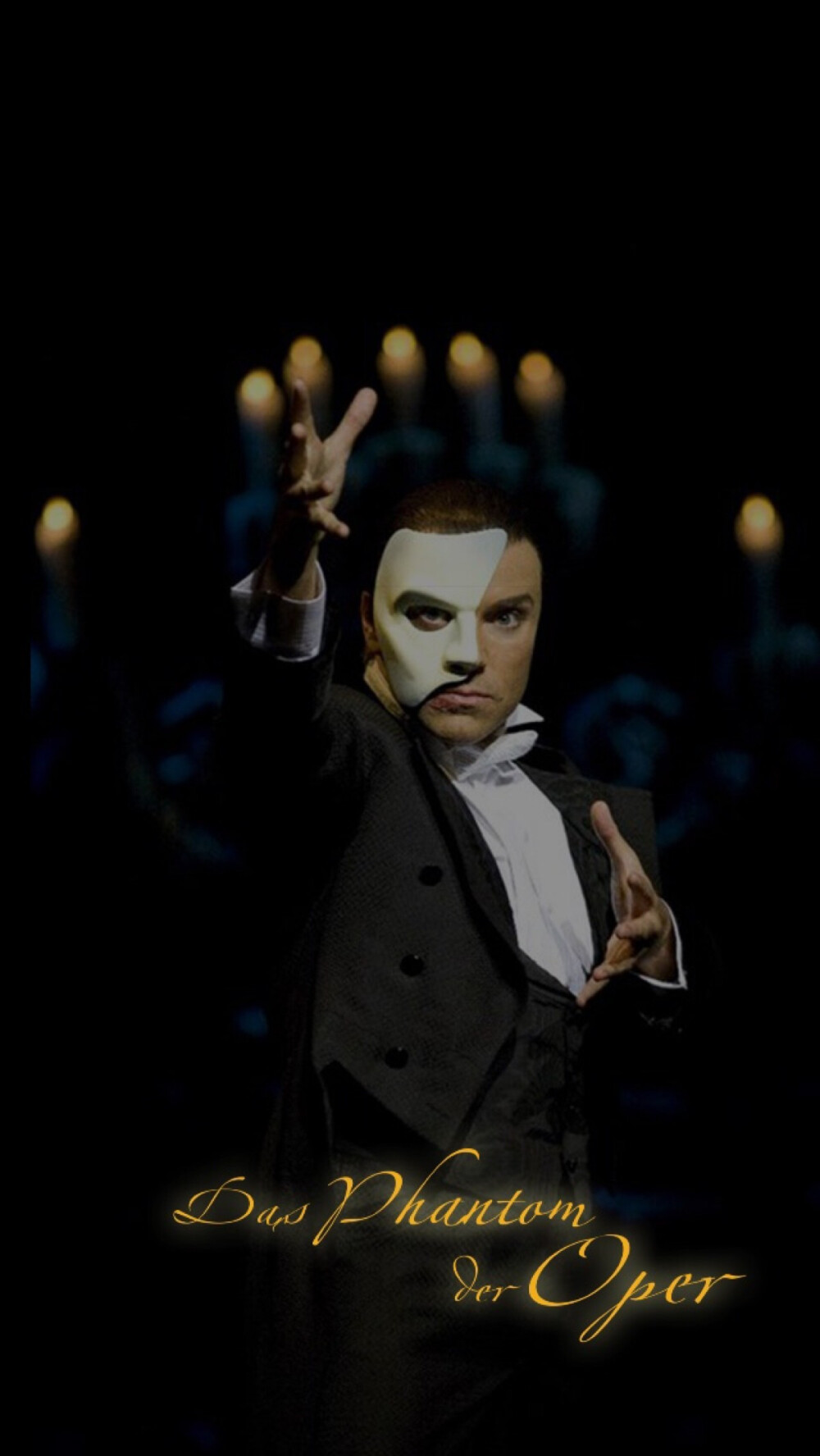 Das Phantom der Oper, Phantom, 2006. Uwe Kröger, 德奥音乐剧首席明星, 被德国音乐剧杂志”DA CAPO”评为No.1首席演员, 德国音乐剧的传说。 他以极富张力及表现性的华丽而细腻的音色征服观众。 http://en.m.wikipedia.org/wiki/Uwe_Kröger