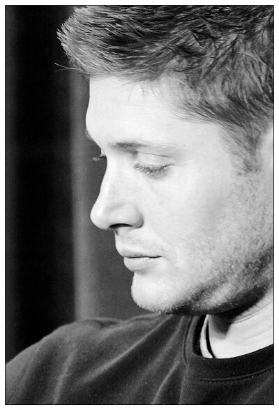 Jensen Ackles,Dean