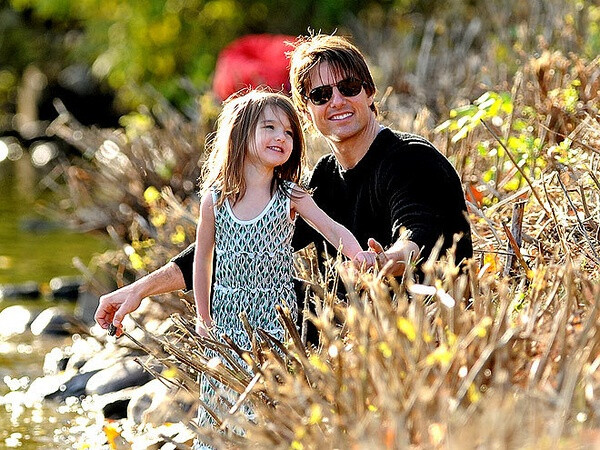 汤姆·克鲁斯 Tom Cruise 和他的女儿 苏瑞·克鲁斯 Suri Cruise