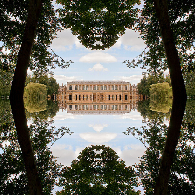 Wren Library，三一学院莱恩图书馆，17世纪末由建筑大师克里斯托弗·莱恩爵士（Sir Christopher Wren）设计的。