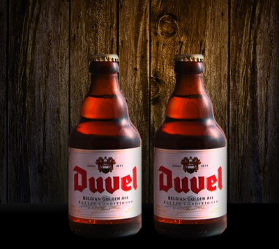 Duvel Beer 杜瓦啤酒為比利時最著名的啤酒，製做時在兩種不同的溫度之下發酵，而且需進行三次發酵，期間長達三個星期。也就是在這些專業研究的過程中，創造出一種很棒的水果香味。酒精濃度：8.5% 適飲溫度：6°~10°C