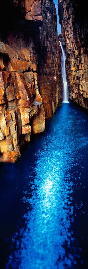 Sapphire Pool，Yellowstone National Park。黄石国家公园。