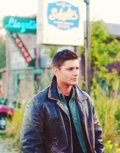 Jensen Ackles,Dean