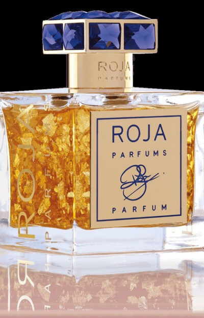 Roja Dove的Roja香精，盖子上镀的是纯金，香水里更是撒了大把24K的纯金碎叶