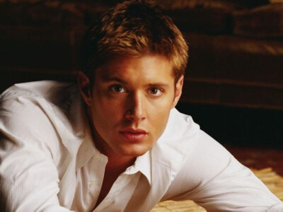 Jensen Ackles,Dean