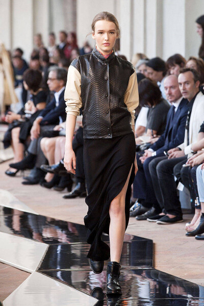 Maddison Brown Trussardi S/S 14 Show