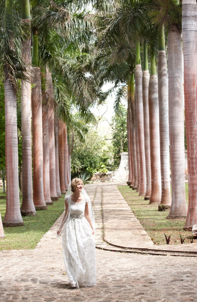 BHLDN 2014夏季梦幻婚纱