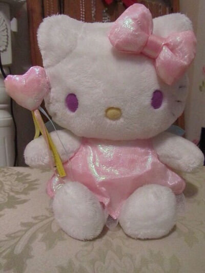 Kitty ， hello kitty ， 凯蒂猫~~