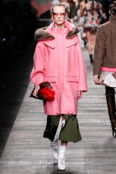 Fendi F2014RTW-1