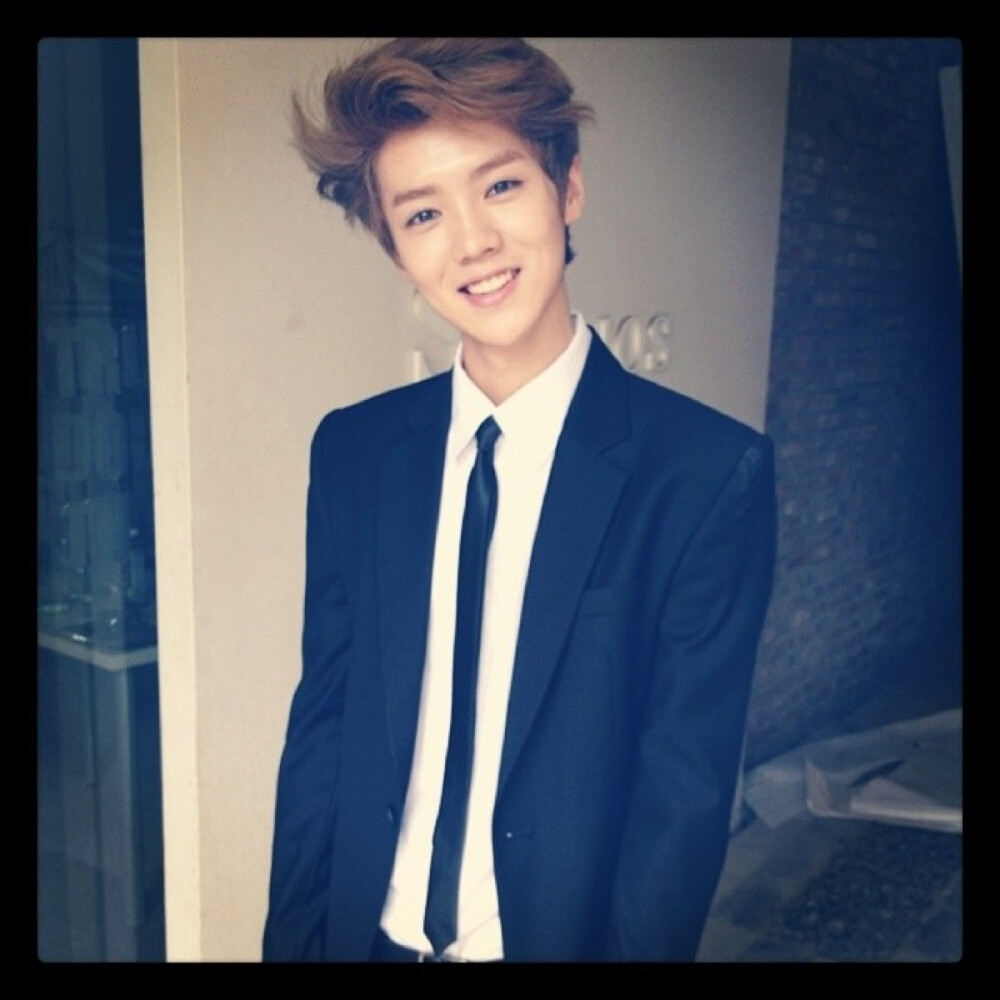 EXO.鹿晗 ins更新