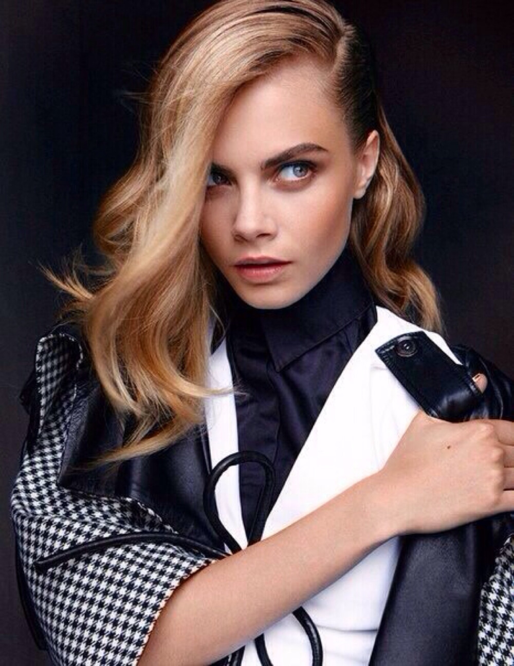 cara delevingne  卡拉·迪瓦伊