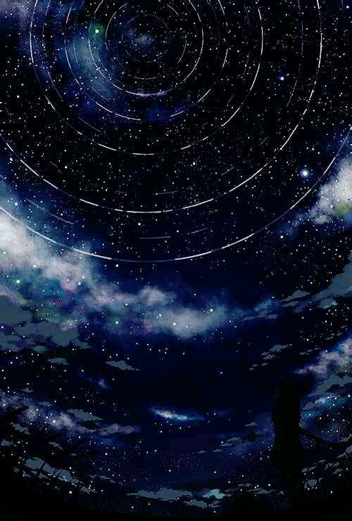 神秘的夜空在繁星的点坠下如同水晶球闪烁这琉璃般的光茫,放眼看去无边际的星光图荡着醉人的魅惑,空气中飘浮着神秘甘甜的气息娆人心魂