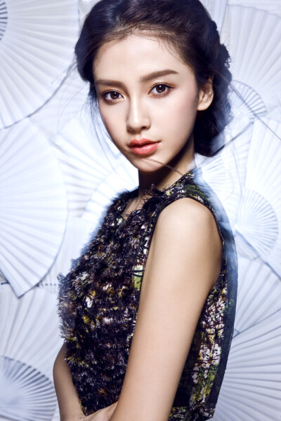 女神----Angelababy