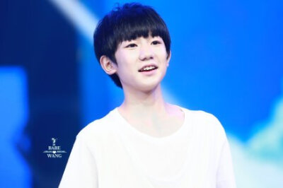 TFBOYS王源 20140520快本录制 你就像天使一样【图转自@2babeWang