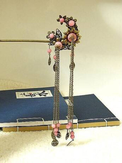 一支古簪绾青丝