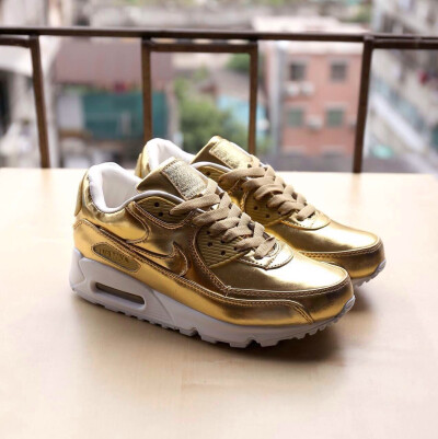 Nike Air Max 1 SP Wmns QS Silver (Utrecht) at KLEKT 鞋码正常36-45