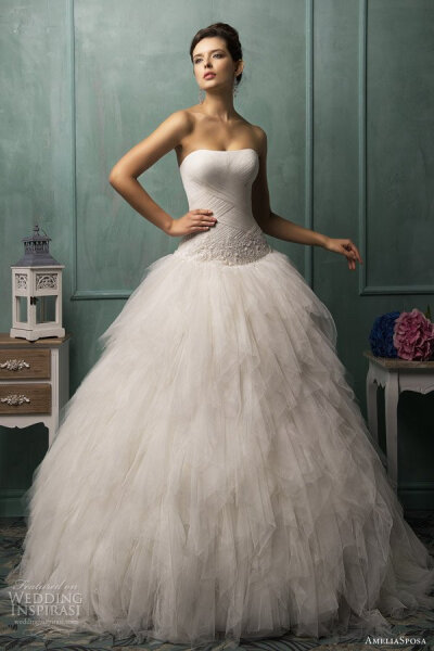 Amelia Sposa 2014婚纱抢先看，关于婚纱与女人的故事，请关注微信号qipa3duohua