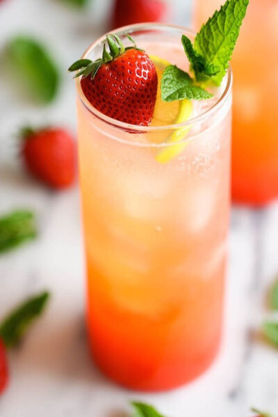 夏日冰饮#草莓柠檬水