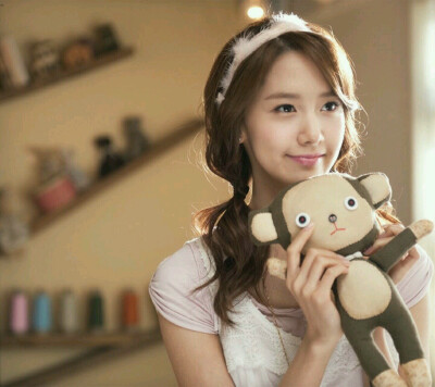 可爱的允儿……