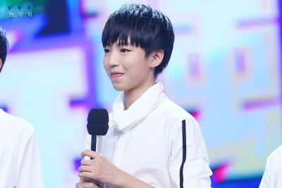 tfboys 王俊凯 图源见LOGO,侵权删