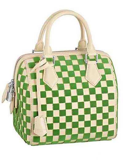经典棋盘格纹 Louis Vuitton 2013春夏。