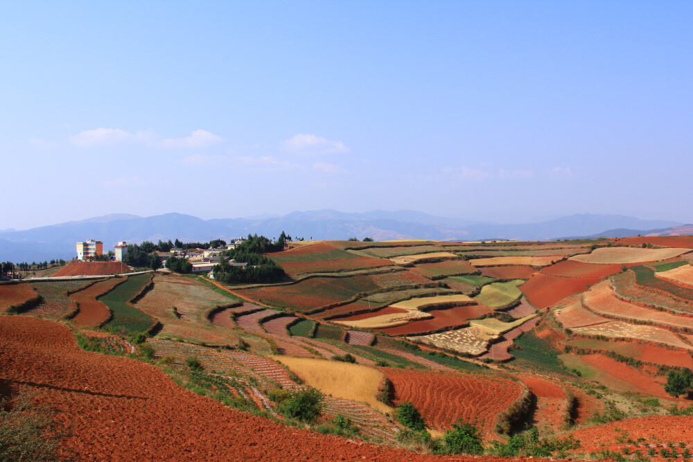 云南 东川红土地