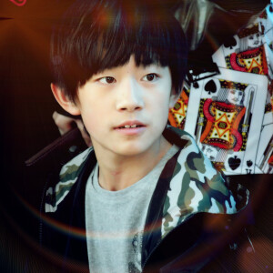 #TFBOYS# 易烊千玺# #TFBOYS易烊千玺# 易烊千玺小太阳