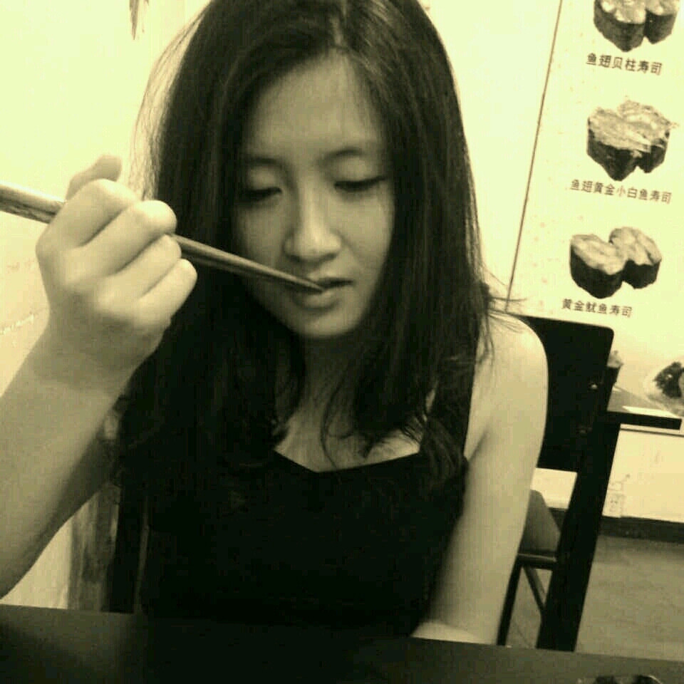 吃着好吃的 留下纪念