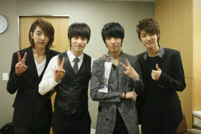 cnblue