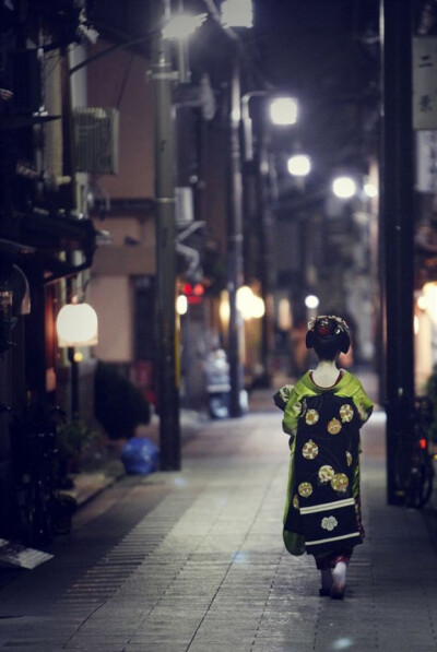 京都街头艺妓