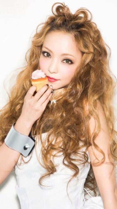 安室奈美惠 Namie Amuro