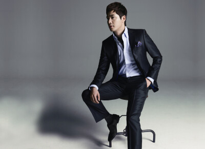 姜志焕 Kang Ji Hwan