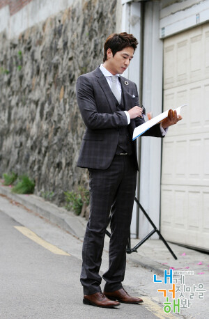 姜志焕 Kang Ji Hwan